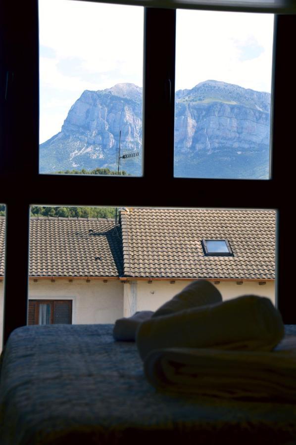 Guest House Ainsa Pirineos Extérieur photo