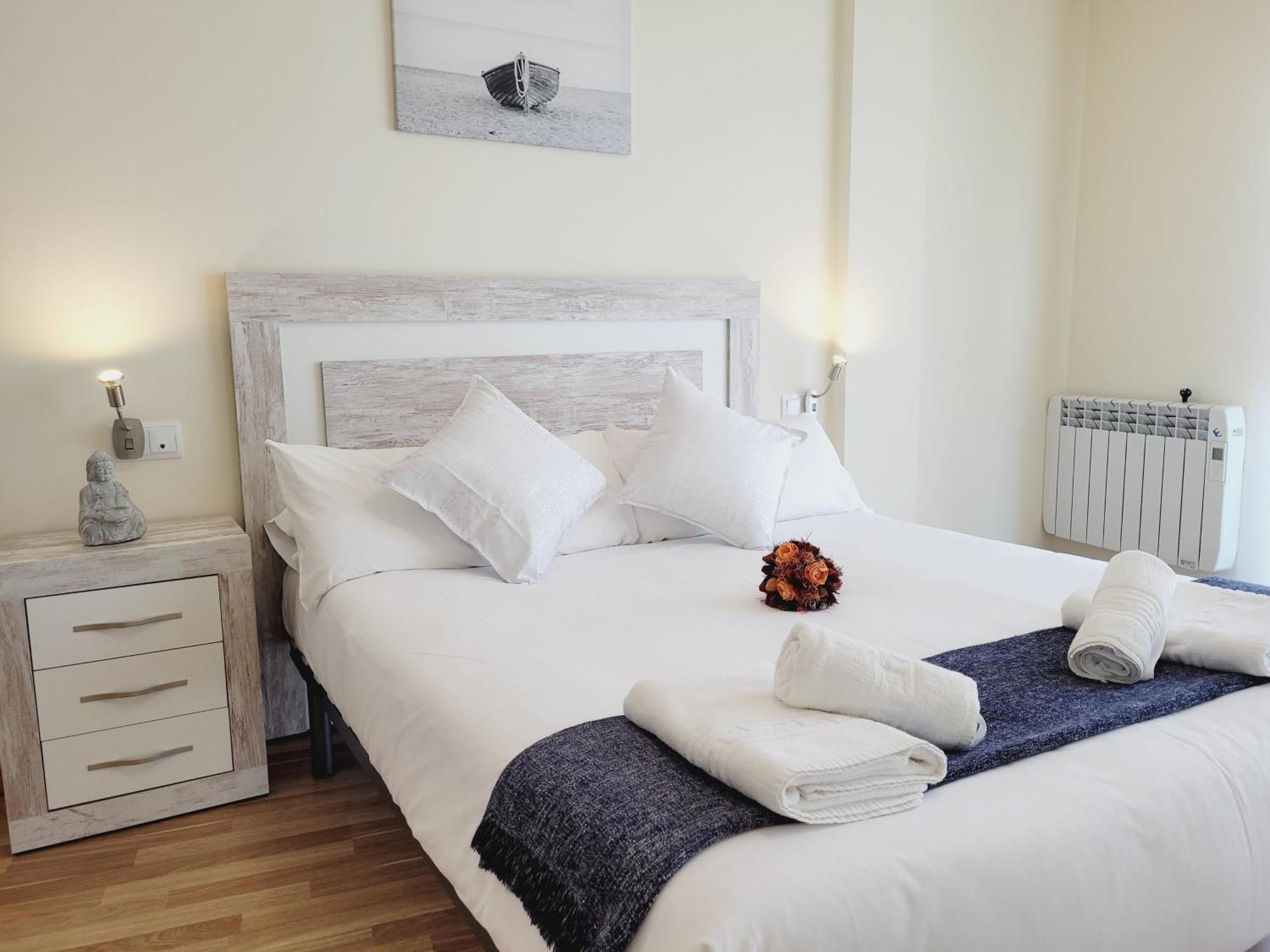 Guest House Ainsa Pirineos Chambre photo